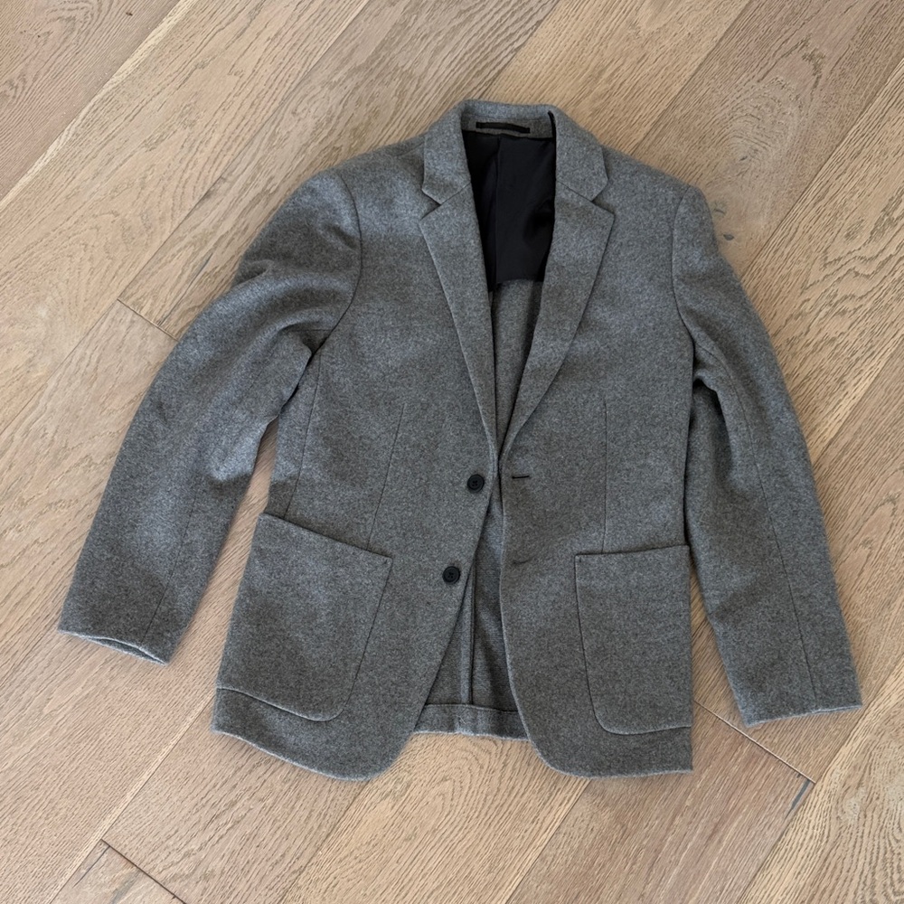 Theory Men's Gray Cashmere Two-Button Sport Coat